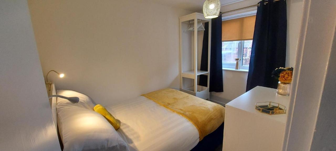 The Tackeroo Suite Hednesford Buitenkant foto