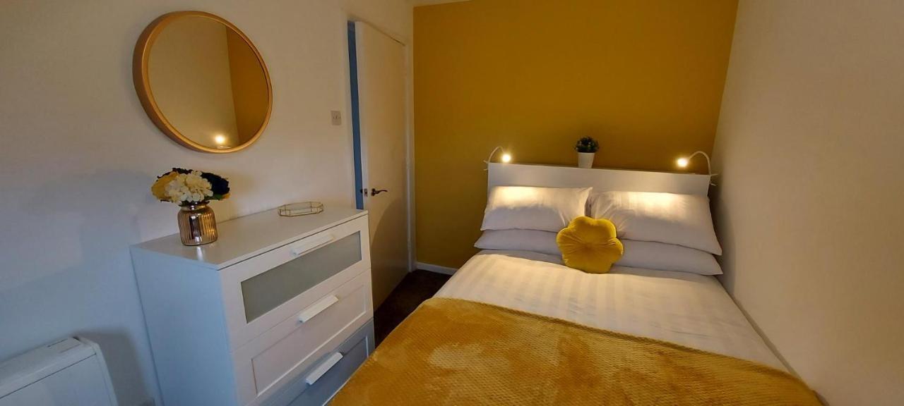 The Tackeroo Suite Hednesford Buitenkant foto